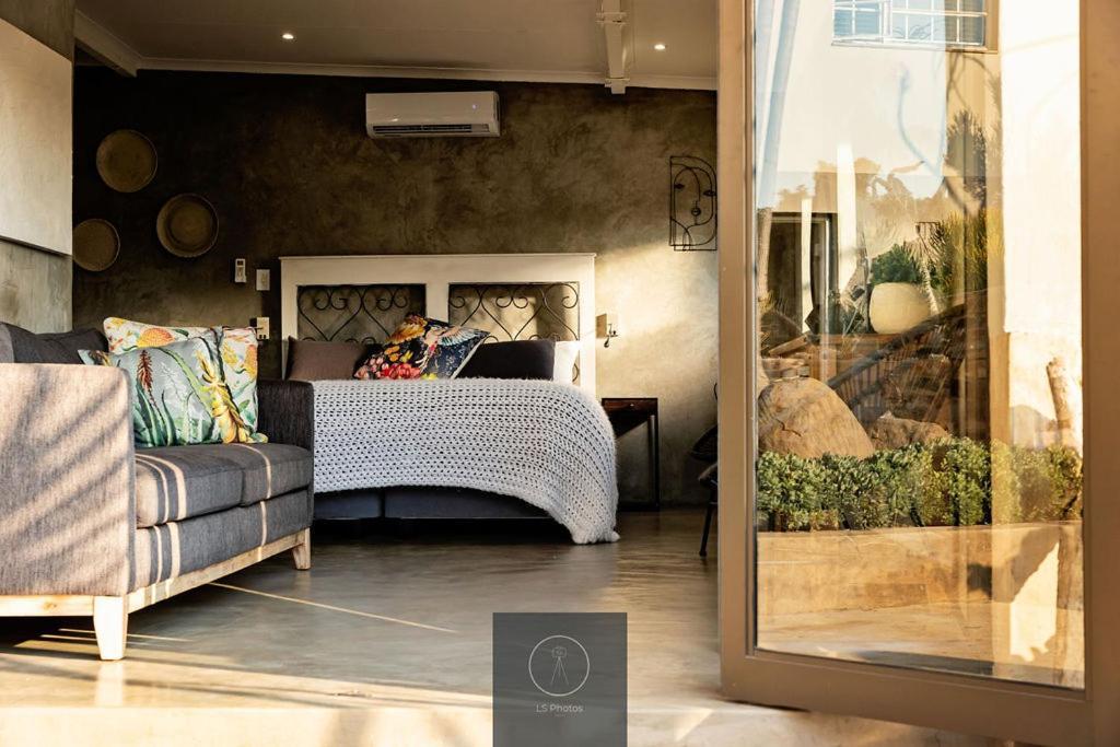 Guest Room At Joubert Piet Retief Exteriör bild